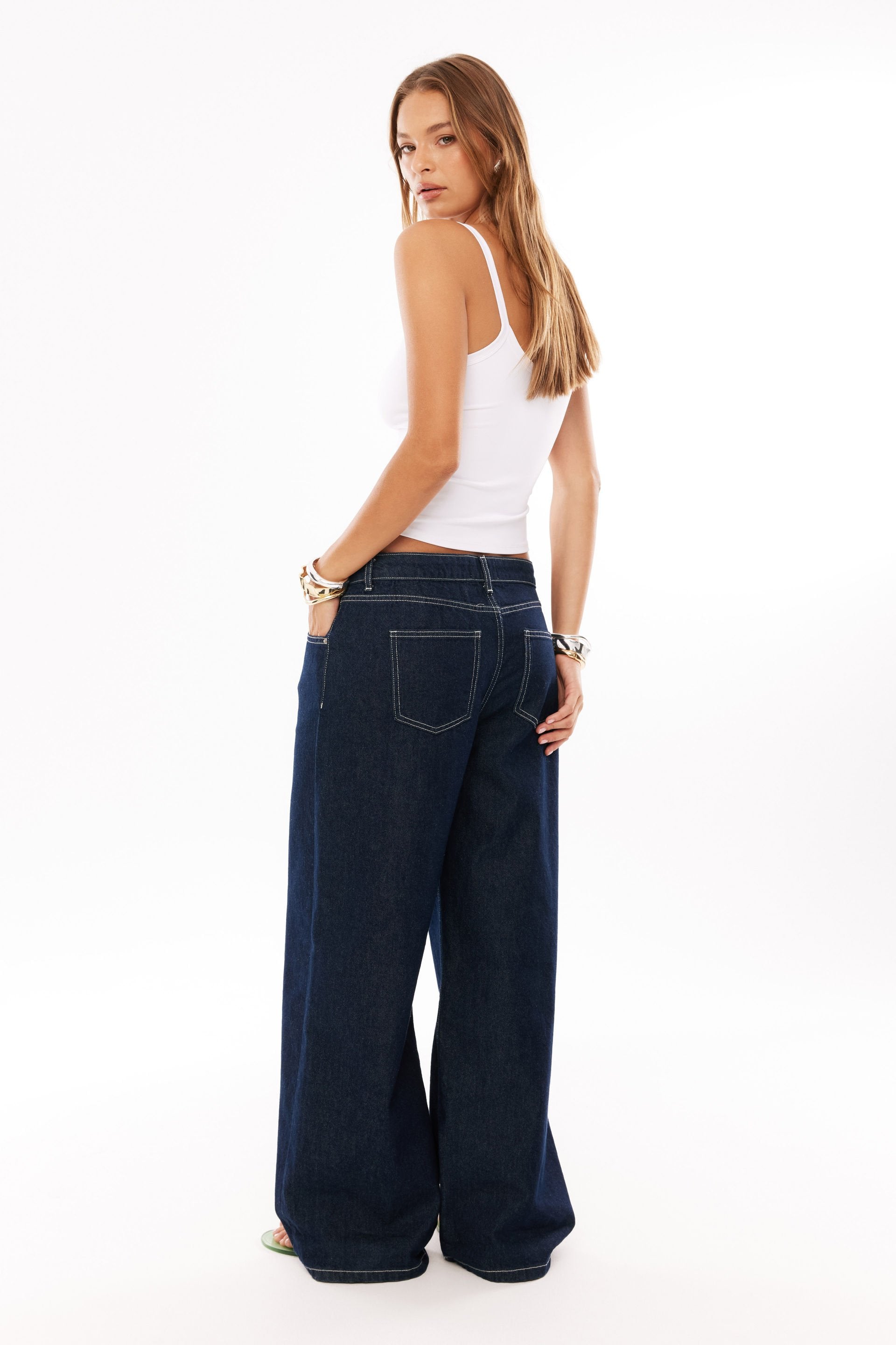Low Rise Baggy Jean