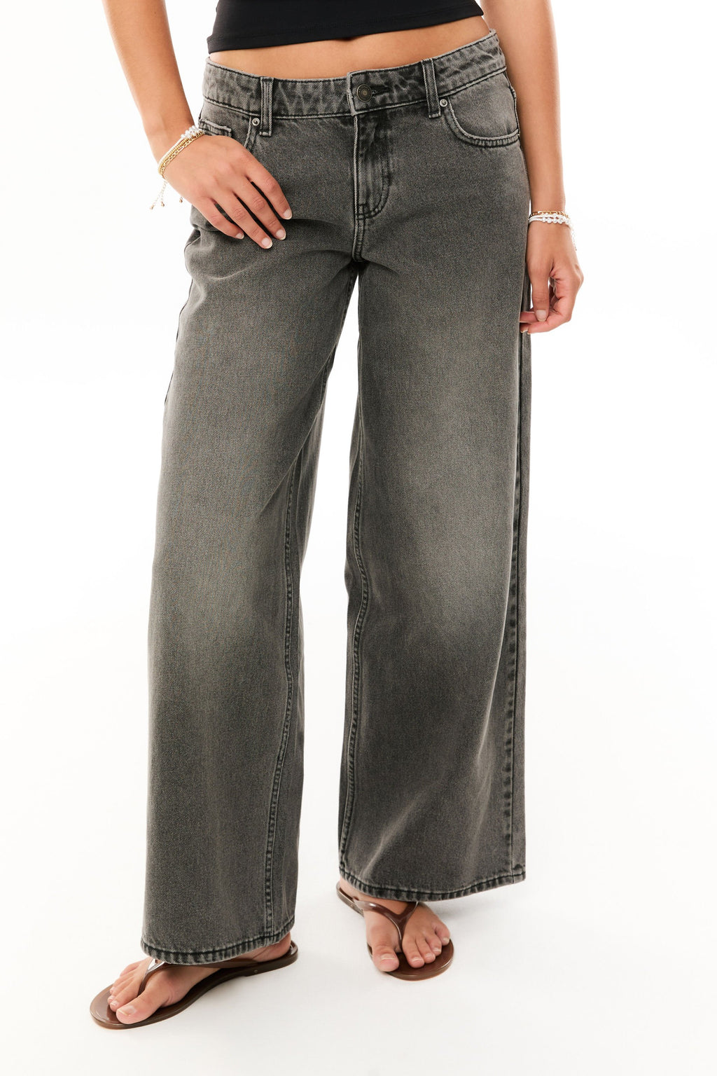 Low Rise Baggy Jean